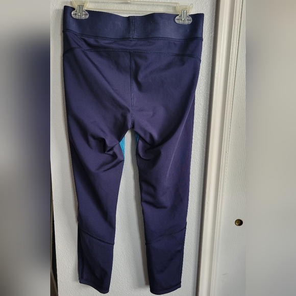 Under Armour Heat Gear Reversible fitness leggings - Picture 3 of 8